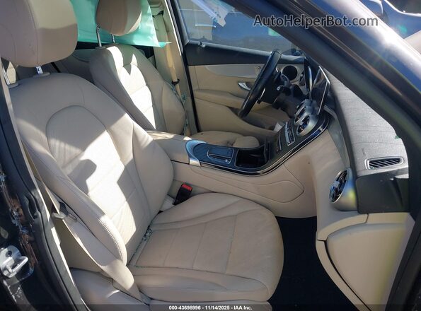 W1N0G8DBXMF964414 2021 MERCEDES-BENZ GLC 300 Black Vista interior delantera