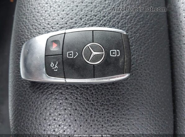 W1N0G8EB0MF881816 2021 MERCEDES-BENZ GLC 300 Black Vista del salpicadero