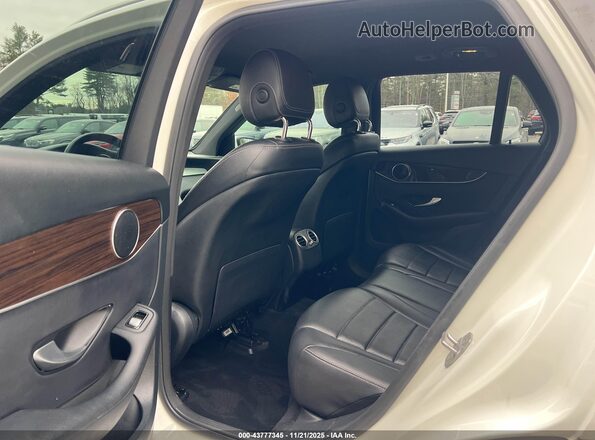 W1N0G8EB4LF828258 2020 MERCEDES-BENZ GLC 300 White Vista de la etiqueta del VIN