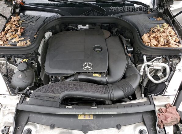 W1N0G8EB6LF765017 2020 MERCEDES-BENZ GLC-CLASS Gray Vista del compartimento del motor