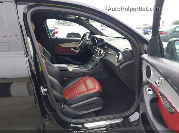W1N0J8EB4NG067262 2022 MERCEDES-BENZ GLC-CLASS Black Front interior view