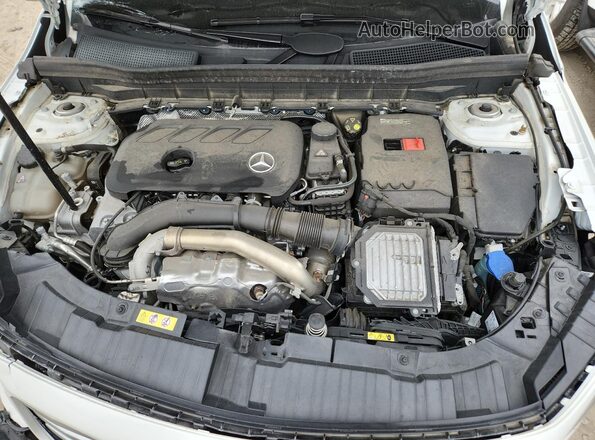 W1N4M4GB2SW384487 2025 MERCEDES-BENZ GLB-CLASS White ძრავის განყოფილების ხედი