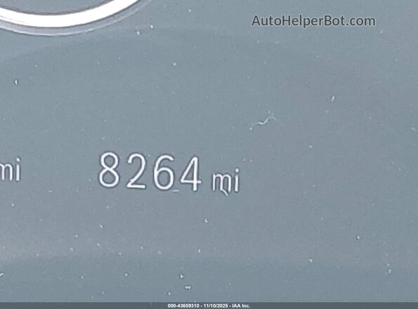 W1N4M4GBXSW381563 2025 MERCEDES-BENZ GLB-CLASS Белый 
