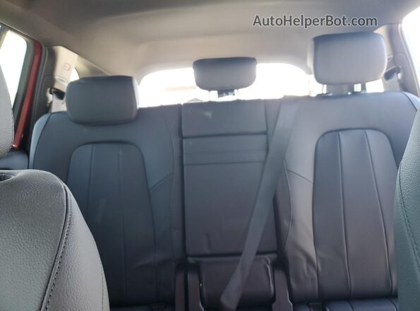 W1N4M4HB2SW424646 2025 MERCEDES-BENZ GLB-CLASS Red Հետևի նստատեղերի տեսք