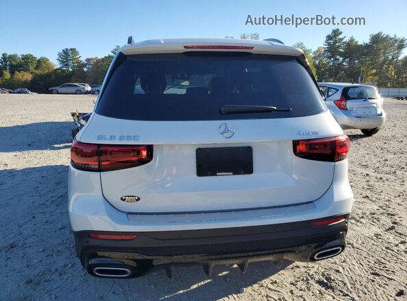W1N4M4HB4MW106370 2021 MERCEDES-BENZ GLB-CLASS White Rear view