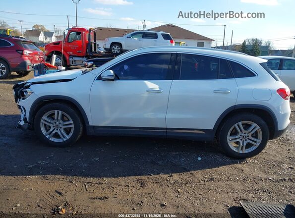 W1N4N4HB1NJ409604 2022 MERCEDES-BENZ GLA White Widok wnętrza 360 stopni