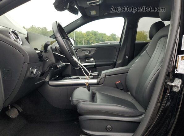 W1N4N4HBXPJ525533 2023 MERCEDES-BENZ GLA Black Սալոնի դիմացի տեսք