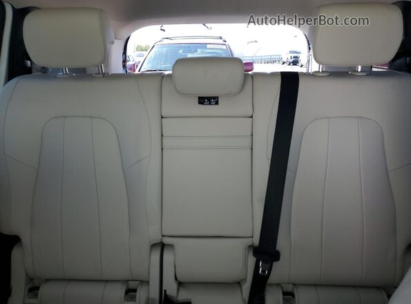 W1N9M0KB1NN009089 2022 MERCEDES-BENZ EQB White Vista de los asientos traseros