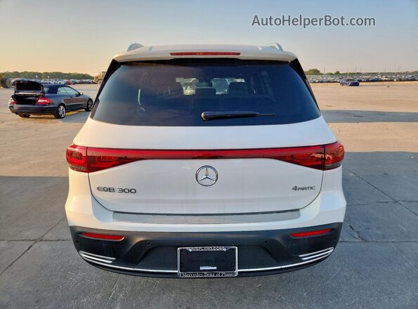 W1N9M0KB3PN059785 2023 MERCEDES-BENZ EQB White Widok z tyłu