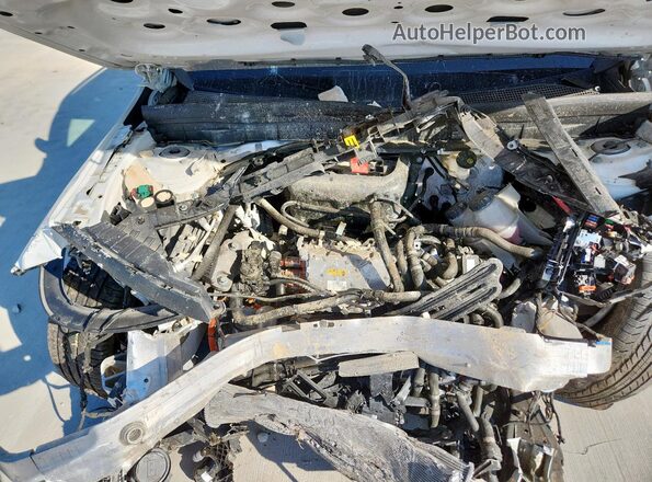 W1N9M0KB9NN009924 2022 MERCEDES-BENZ EQB White Vista del compartimento del motor