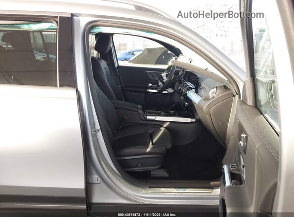 W1N9M0KBXSN153073 2025 MERCEDES-BENZ EQB 300 SUV Серый Вид салона спереди