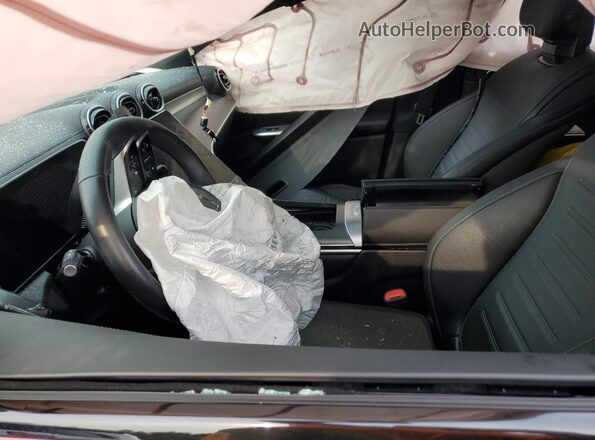 W1NKJ4HB8RF085255 2024 MERCEDES-BENZ GLC-CLASS Red Սալոնի դիմացի տեսք