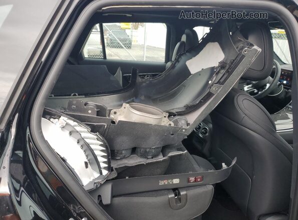 W1NKM8HBXRF167115 2024 MERCEDES-BENZ GLC-CLASS Black Սալոնի հետևի տեսք
