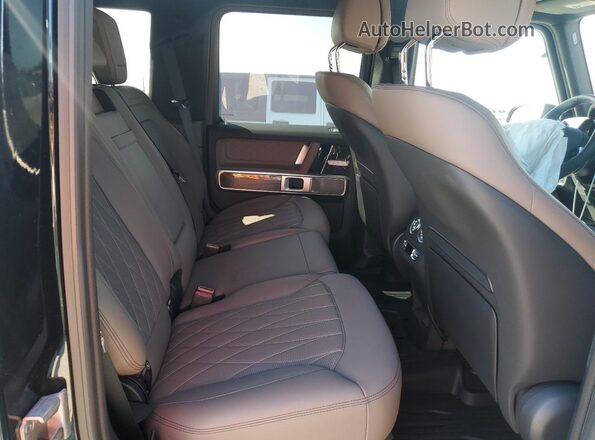 W1NWM0AB0SX045859 2025 MERCEDES-BENZ G-CLASS Green უკანა სავარძლების ხედი
