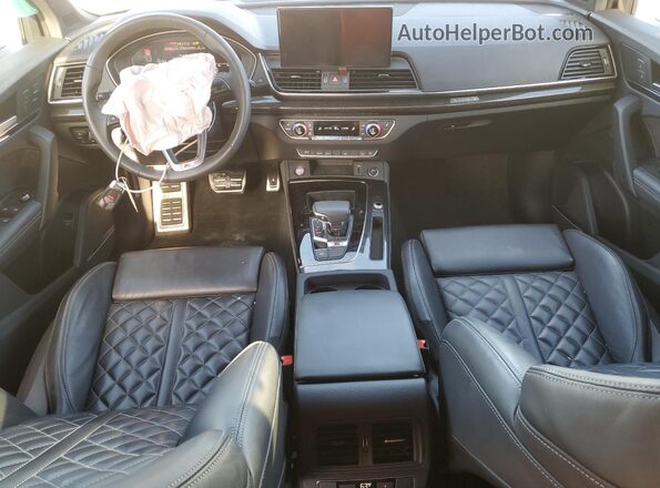 WA124AFY4R2087798 2024 AUDI SQ5 Gray Առջևի վահանակի տեսք