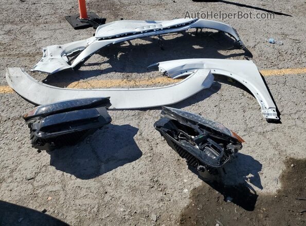 WA124BGF1SA025516 2025 AUDI OTHER White Vista de la etiqueta del VIN