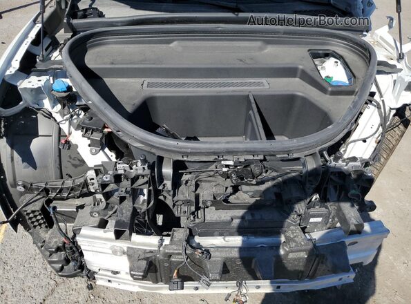 WA124BGF1SA025516 2025 AUDI OTHER White Vista del compartimento del motor