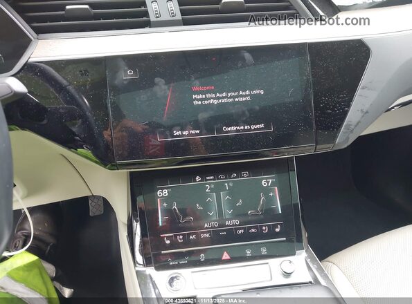 WA12AAGE1NB033320 2022 AUDI E-TRON Blue 