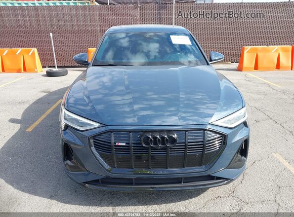 WA12AAGE3PB025397 2023 AUDI E-TRON Blue ხელსაწყოთა პანელის ხედი