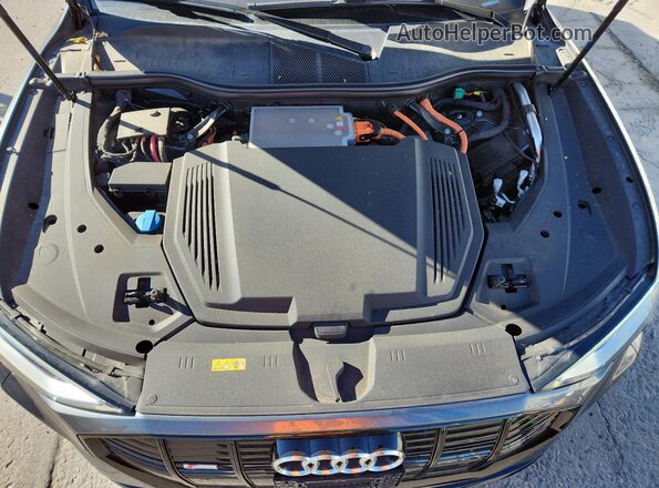 WA13AAGE7MB001815 2022 AUDI E-TRON Gray Շարժիչի բաժամունքի տեսք