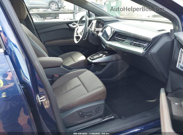 WA13UBFZ0SP026606 2025 AUDI Q4 Blue 