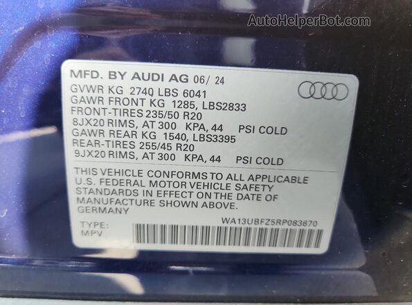 WA13UBFZ5RP083670 2024 AUDI Q4 Синий Панорамный вид салона 360°