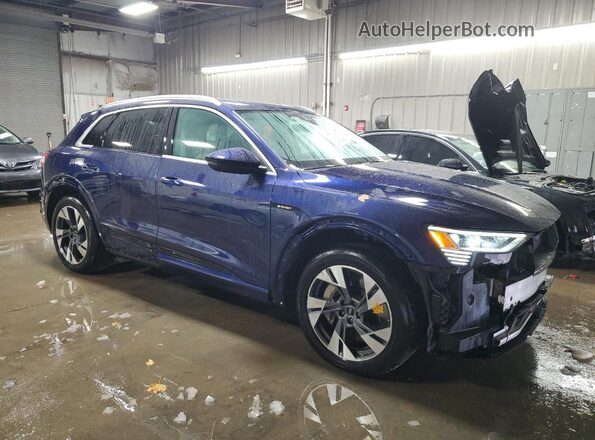 WA1AAAGE2NB019647 2022 AUDI E-TRON Синий Передняя правая четверть