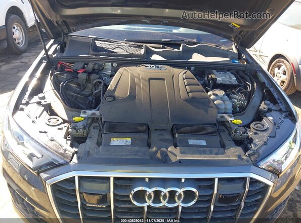WA1ACBF7XPD011614 2023 AUDI Q7 Gray Rear view