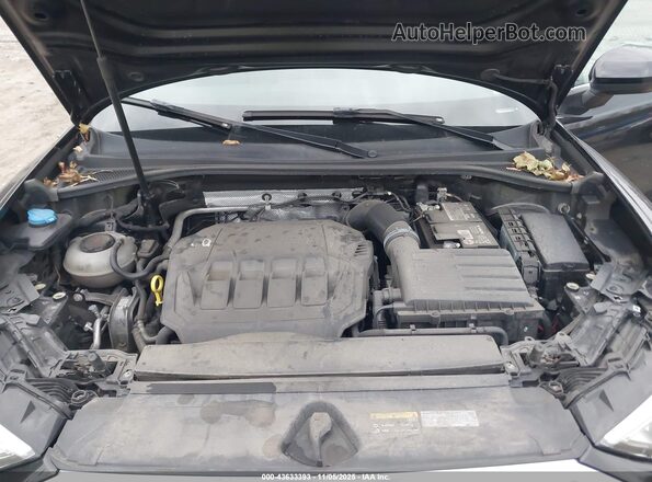 WA1AECF31L1025927 2020 AUDI Q3 Черный Вид сзади