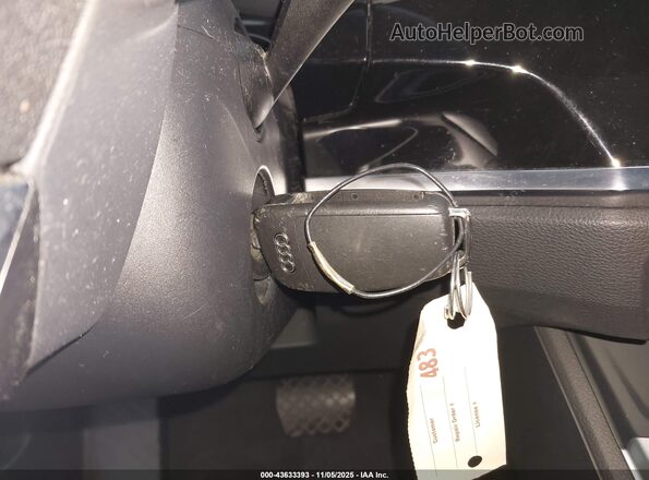 WA1AECF31L1025927 2020 AUDI Q3 Черный Вид панели приборов