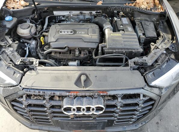 WA1AECF32K1079977 2019 AUDI Q3 Black Engine compartment view