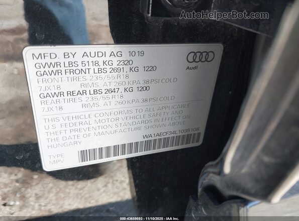 WA1AECF34L1035108 2020 AUDI Q3 Black Widok komory silnika
