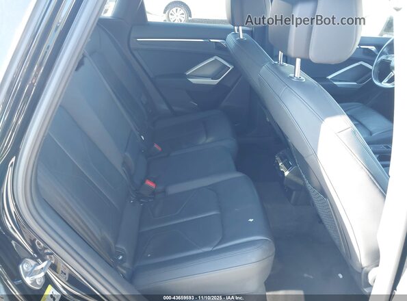 WA1AECF34L1035108 2020 AUDI Q3 Black Widok naklejki z numerem VIN