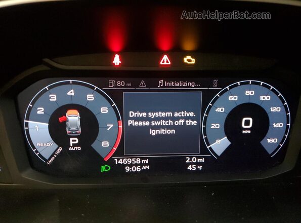WA1AECF39K1077031 2019 AUDI Q3 Gray Սարքավորումների վահանակի տեսք
