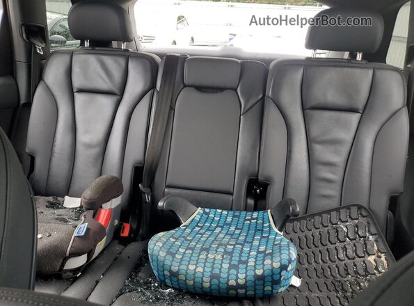WA1AJAF77MD018189 2021 AUDI Q7 Черный Вид задних сидений