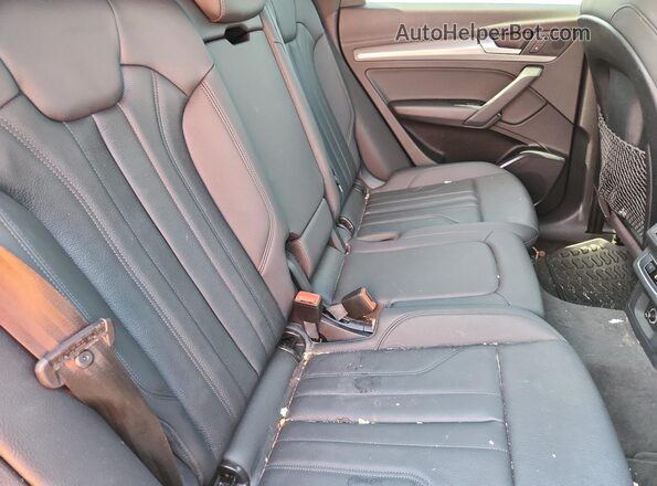 WA1ANAFY9L2116213 2020 AUDI Q5 Серый Вид задней части салона