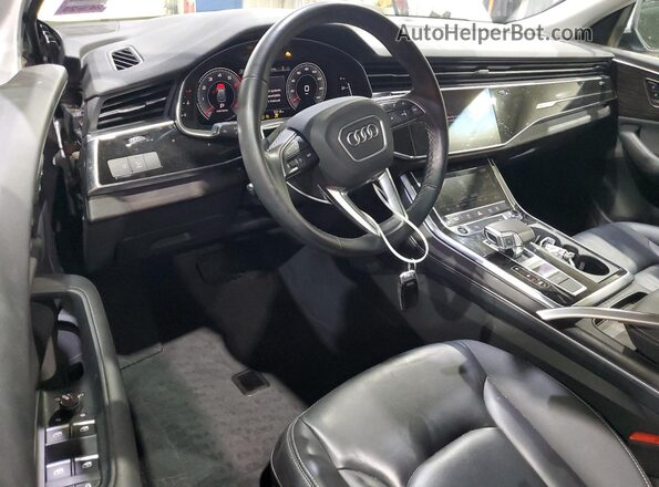WA1AVBF12ND030208 2022 AUDI Q8 White Vista del salpicadero