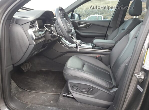 WA1AXAF78MD033749 2021 AUDI Q7 Серый Вид салона спереди