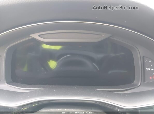 WA1AXAF79MD000064 2021 AUDI Q7 Silver Widok tylnych siedzeń