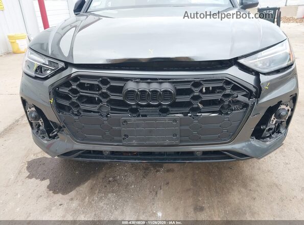 WA1B4AFY2S2054840 2025 AUDI SQ5 Gray Widok z przodu