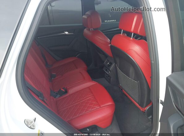 WA1B4AFY3M2099532 2021 AUDI SQ5 Белый Вид наклейки с VIN-кодом