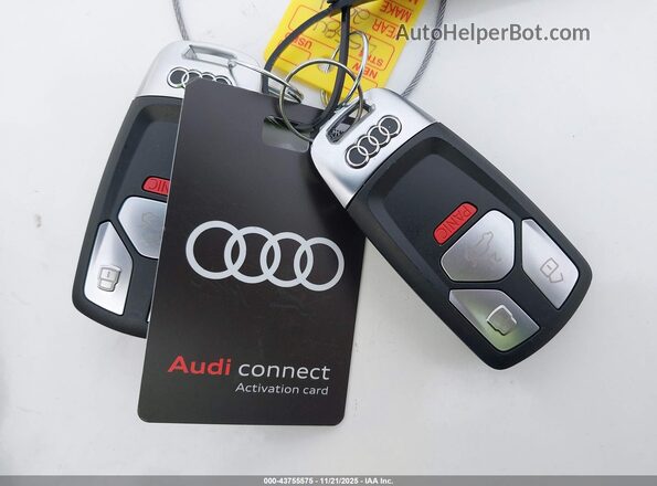 WA1B4AFY4R2088613 2024 AUDI SQ5 Gray Dashboard view