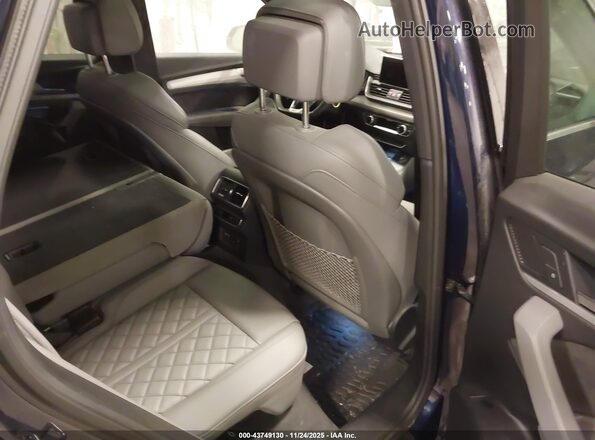 WA1B4AFY9K2027425 2019 AUDI SQ5 Blue 
