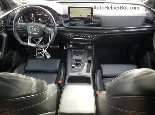 WA1B4AFY9K2082053 2019 AUDI SQ5 Red წინა პანელის ხედი