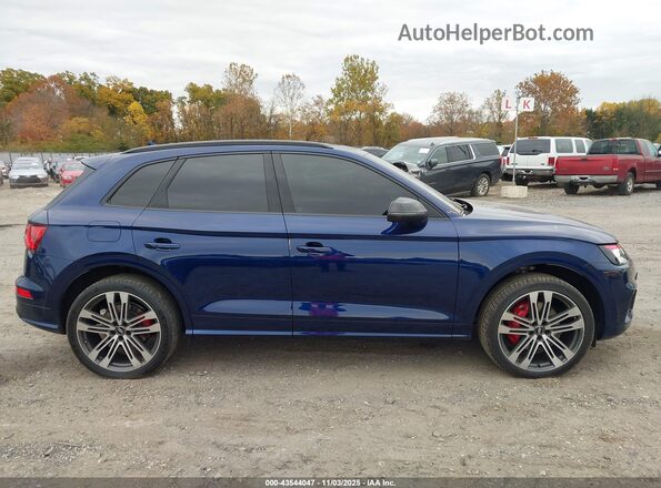 WA1B4AFY9L2014174 2020 AUDI SQ5 Синий Вид задней части салона