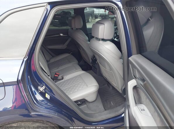 WA1B4AFY9L2014174 2020 AUDI SQ5 Синий Вид наклейки с VIN-кодом