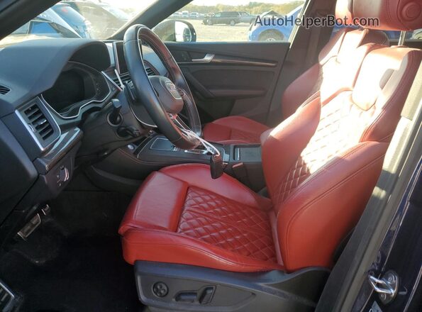 WA1B4AFYXK2029099 2019 AUDI SQ5 Blue Front interior view