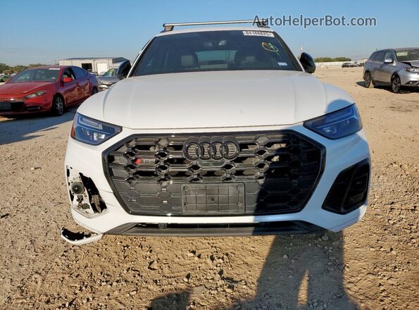 WA1B4AFYXR2022020 2024 AUDI SQ5 White Front view