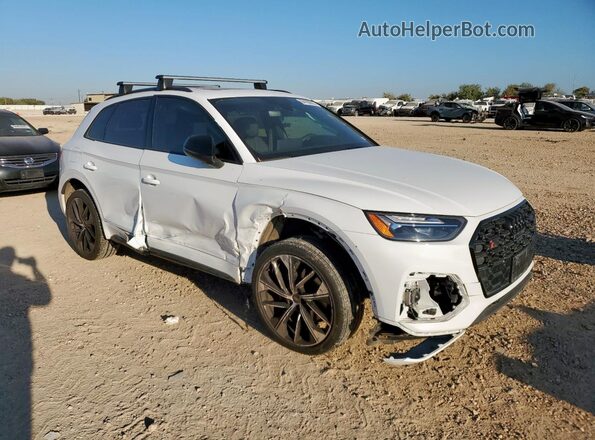 WA1B4AFYXR2022020 2024 AUDI SQ5 White Front right