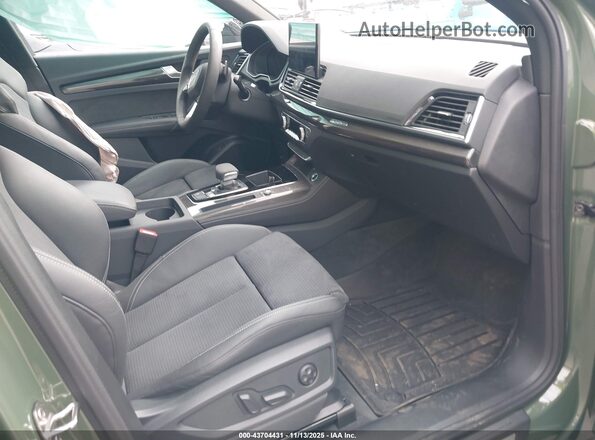 WA1B4AFYXS2003795 2025 AUDI SQ5 Green 